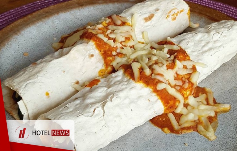Delicious Enchilada sandwich with zucchini - Picture 1