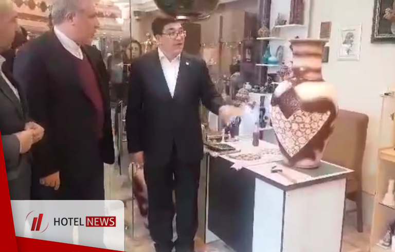 Ali Asghar Monsan at the International Hotel in Qom