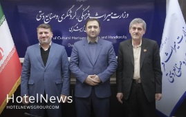 بسترسازی برای همگرایی گردشگری سه استان یزد، فارس و اصفهان