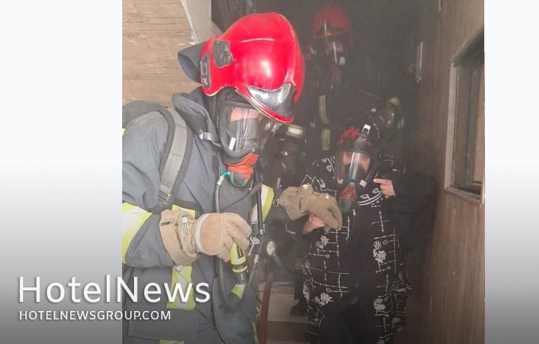  ۱۷ مسافر از آتش سوزی یک هتل آپارتمان در مشهد نجات یافتند - تصویر 1