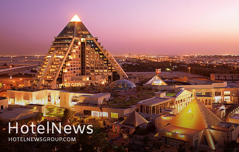 آشنایی با پیرامیدهای شیشه‌ای دبی - تصویر 1