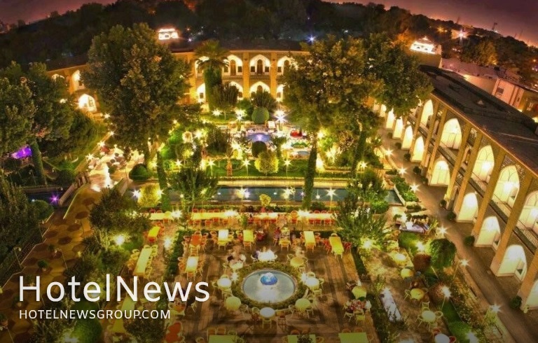 هتل شاه عباسی جواهری تاریخی در قلب اصفهان - تصویر 1