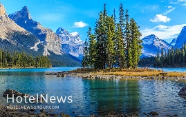 رشد بی‌سابقه گردشگری کانادا در سال ۲۰۲۵ / هشدار نسبت به ریسک‌های نوظهور در بازارهای بین‌المللی