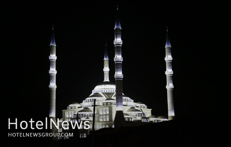زاهدان با تخفیف ۵۰ درصدی عوارض، سرمایه‌گذاران گردشگری را جذب می‌کند