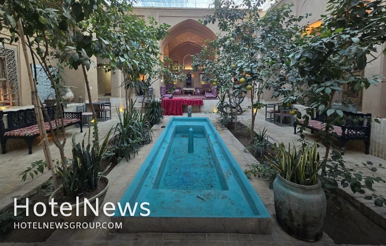اقامتگاه بوم‌گردی فقط ساختن چند اتاق با نمای کاهگل نیست - تصویر 1